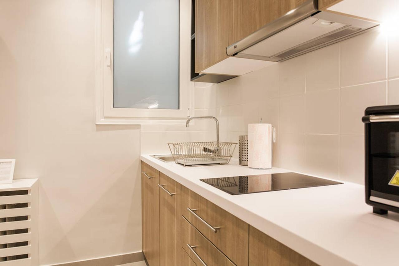 Chic And Cosy Flat In Plaka By Upstreet Apartment Athens Exterior photo